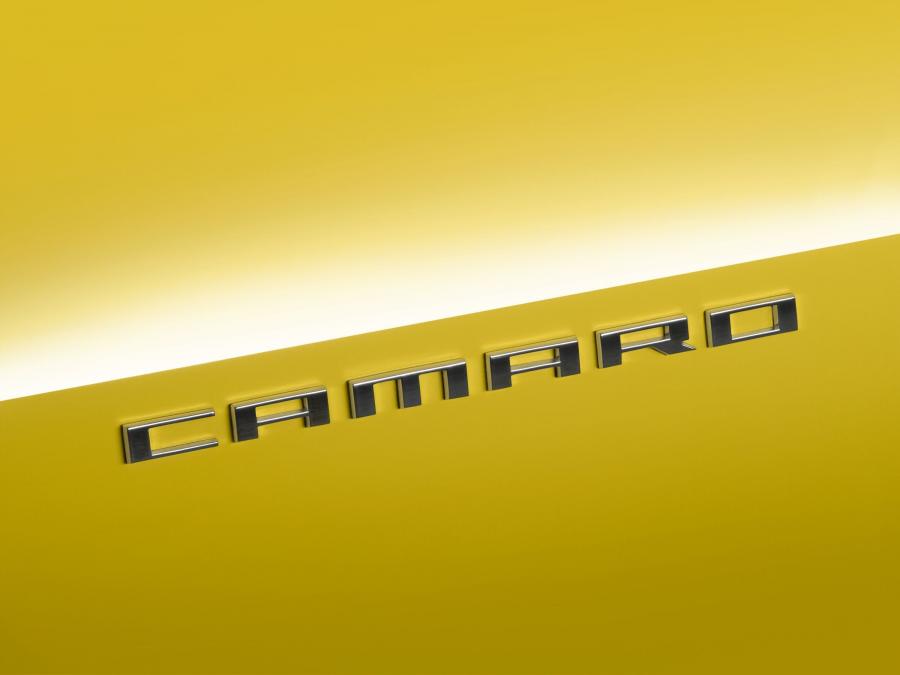 Логотип Chevrolet Camaro RS 2009 года  (фото 60 из 89)